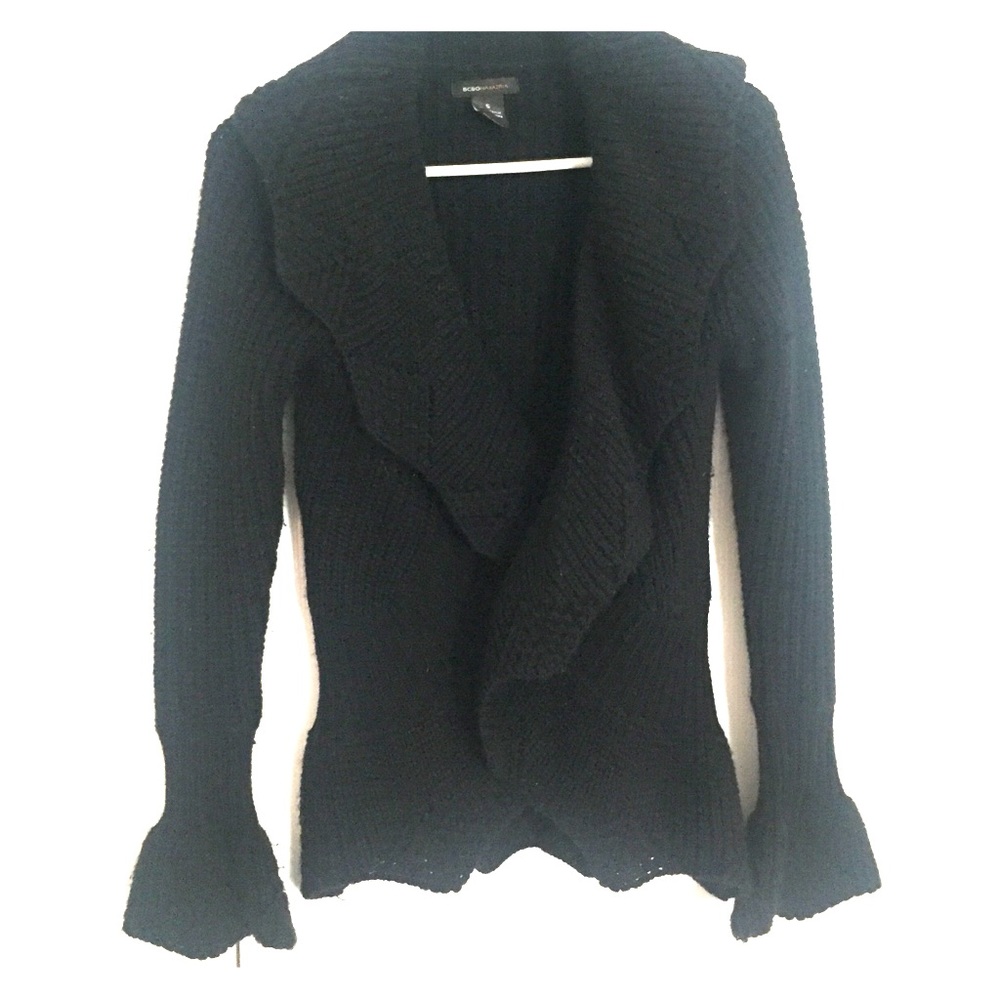 { BCBG MAXAZRIA } SMALL BLACK SWEATER